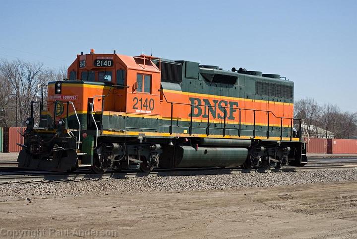 BNSF 2140 - GP38.jpg